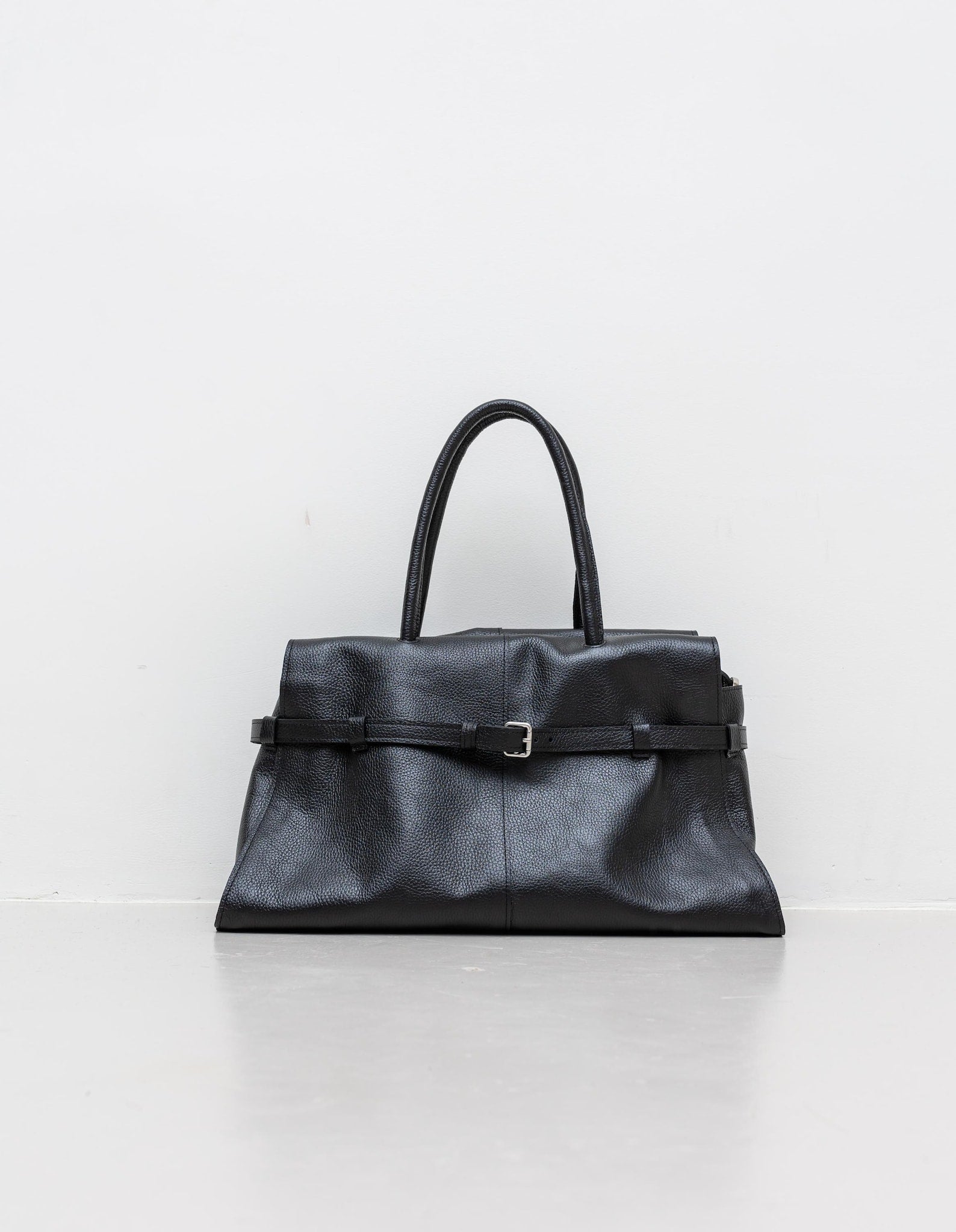 Oversized Office Handbag – Black
